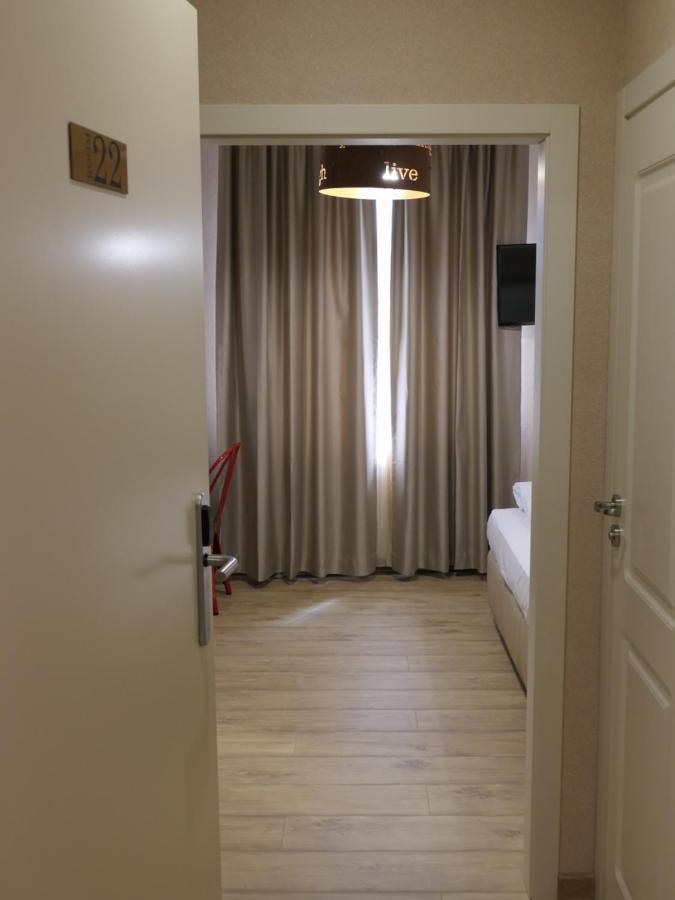 Hotel Mediterraneo อิบส์ อัน แดร์โดเนา ภายนอก รูปภาพ