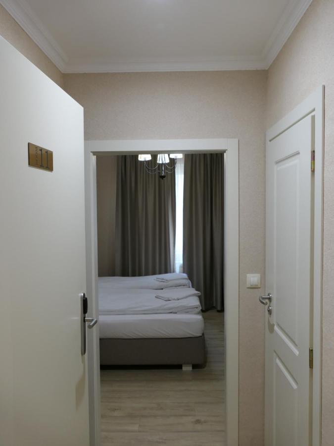 Hotel Mediterraneo อิบส์ อัน แดร์โดเนา ภายนอก รูปภาพ