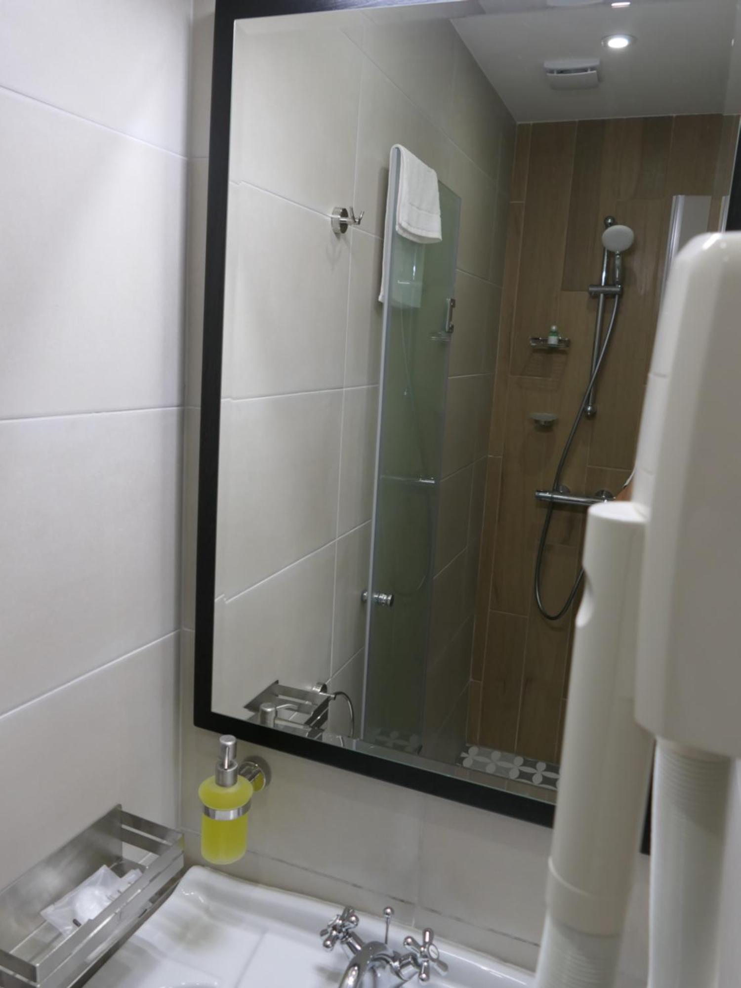 Hotel Mediterraneo อิบส์ อัน แดร์โดเนา ภายนอก รูปภาพ